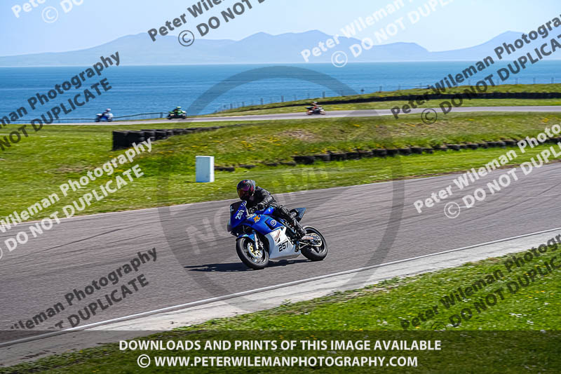 anglesey no limits trackday;anglesey photographs;anglesey trackday photographs;enduro digital images;event digital images;eventdigitalimages;no limits trackdays;peter wileman photography;racing digital images;trac mon;trackday digital images;trackday photos;ty croes